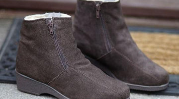How are sheepskin boots made?