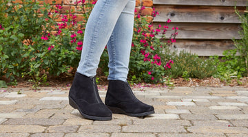 Lammfellstiefel - Trendiges, bequemes Accessoire, das im Winter ein Muss ist