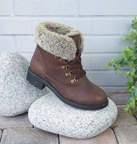 Womens Sheepskin Boots