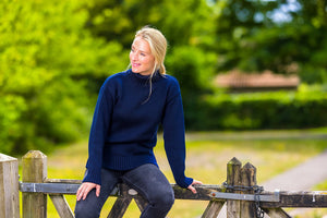 RELAXED ROLL NECK NAVY