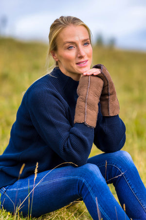 WOMEN'S SHEEPSKIN WRISTWARMERS